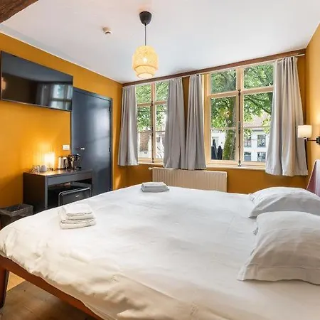 B＆B デン ウィッテン レウー