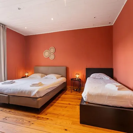 Lake Suites Bruges